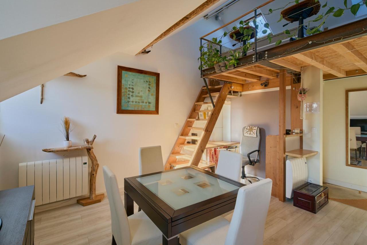 Bel Appartement, Mezzanine, Calme, 2 Coins Bureaux - Home'ponopono Appartement *